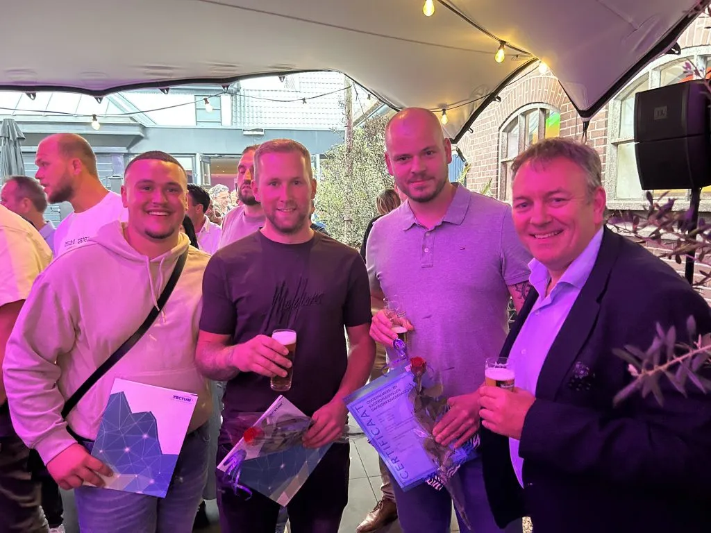 Klomp in de hoofdrol bij TECTUM diploma-uitreiking