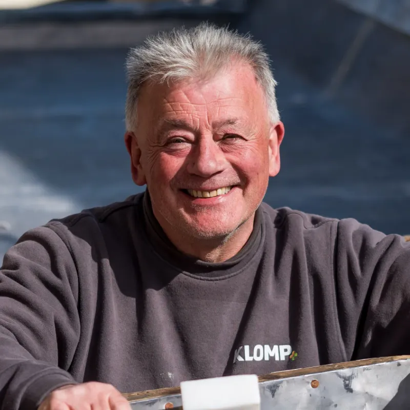 Martin McWilliams, Dakdekker